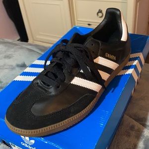Samba Adidas Sneakers